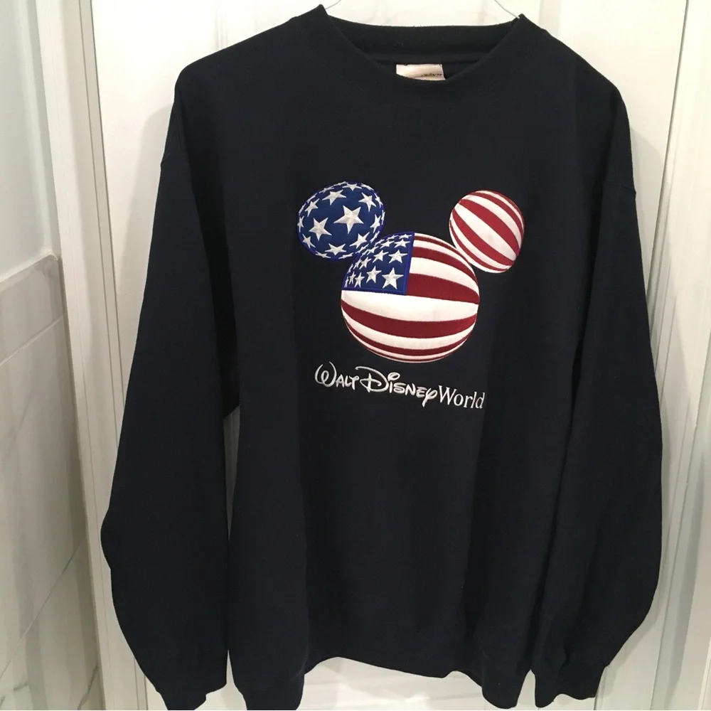 Vintage Awesome!!!!! Disney World Mickey Mouse USA Flag Size Large - Picture 1 of 4